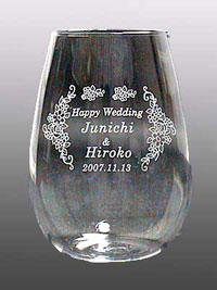 名入れ結婚祝い ワイングラス贈答品 彫刻サンプル